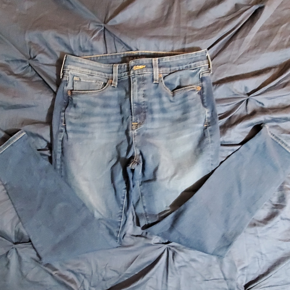 SPANX JEAN'S these keep you snatched girl